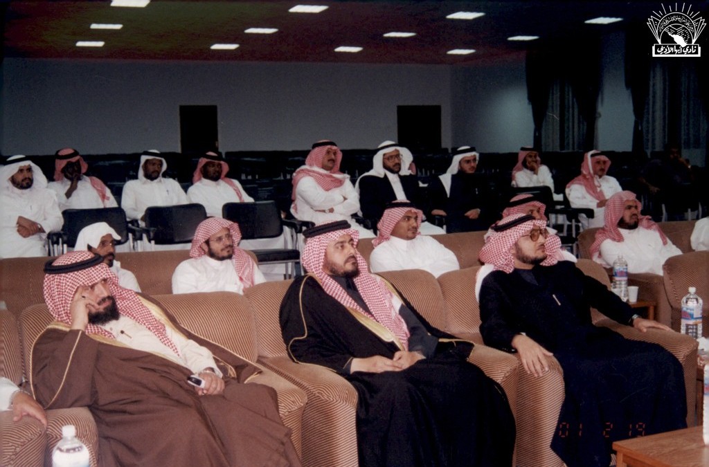 اللقاء مع الأستاذ القدير / عبد الفتاح أبو مدين – إدارة الأديب / أحمد التيهاني .